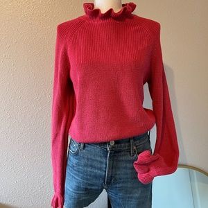 3/$30 H&M Raspberry Ruffle Knit Top | Size M